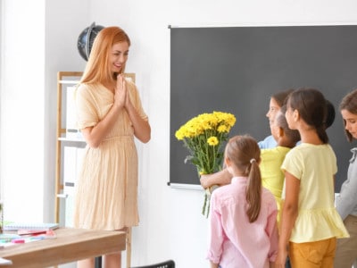 Idées cadeaux pour la fête des maîtresses, maîtres, nounous, atsem